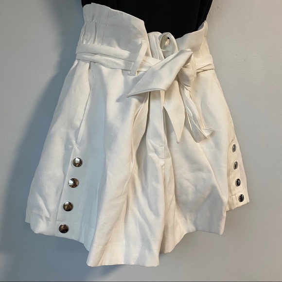 NWT Highwaisted Shorts - Picture 5 of 13